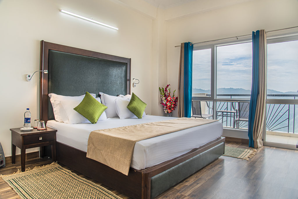 Windsor Suites